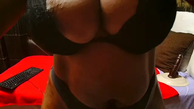 SweetHotLipsX39 online show from March 2025 05:50:02 PM