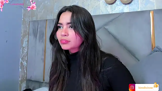 KimDevinne online show from October 2025 02:34:01 AM