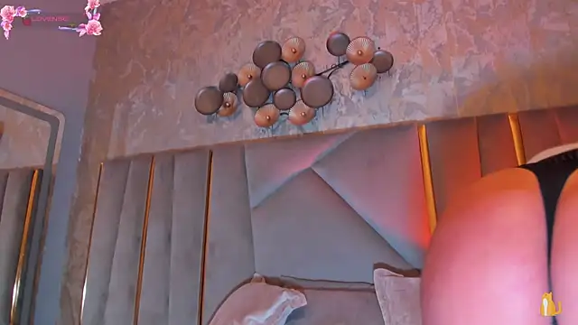 KimDevinne online show from February 2026 02:30:01 AM