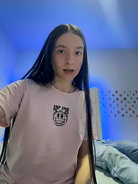 Snapshot of lunitayliam chatting on September 2025 11:09:02 PM lunitayliam online show from September 2025 11:09:02 PM