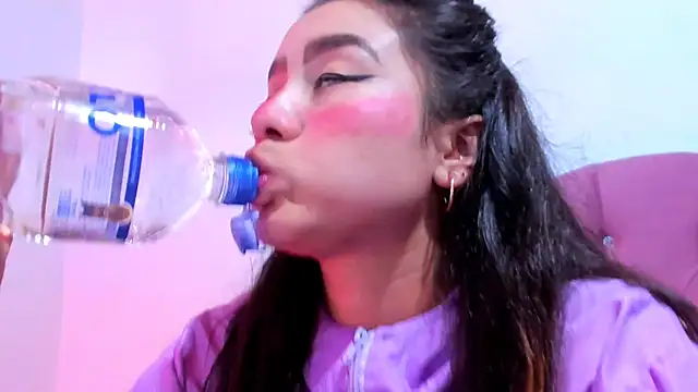 teffy lee online show from January 2025 08:34:02 PM