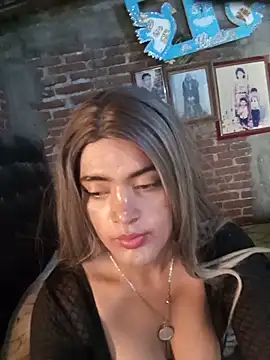 Snapshot of yovana13 chatting on June 2026 05:36:02 PM yovana13 online show from June 2026 05:36:02 PM
