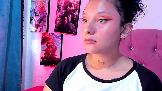 Mila nixon02 online show from April 2026 05:40:02 PM