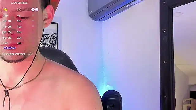 JadeSmiith  online show from March 2025 12:47:01 AM