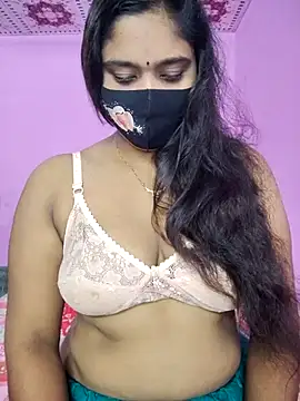 Hot Maleka online show from October 2025 01:47:02 AM