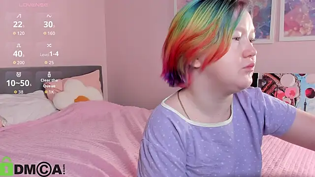 Sara Robinson online show from November 2025 02:47:02 AM