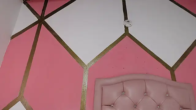 Snapshot of Vicky_Love_ chatting on February 2025 04:56:02 PM Vicky Love  online show from February 2025 04:56:02 PM