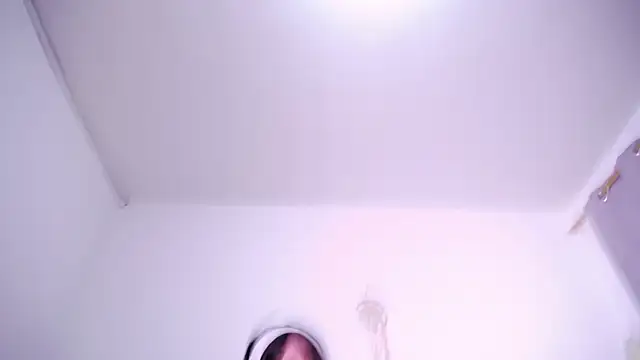 Snapshot of Vicky_Love_ chatting on February 2025 01:55:02 PM Vicky Love  online show from February 2025 01:55:02 PM