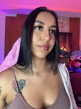 Tamara Roberts1 online show from April 2026 03:26:02 AM