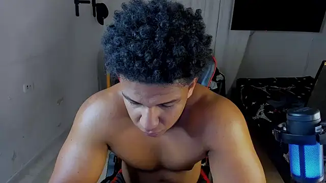 May Dylan1 online show from October 2025 06:28:01 PM