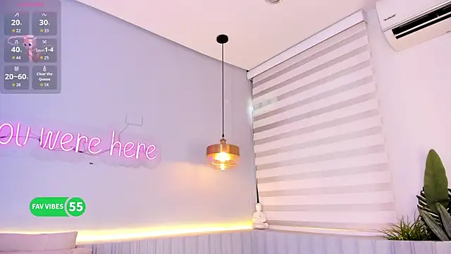 stephanymonroe online show from October 2025 04:26:01 PM