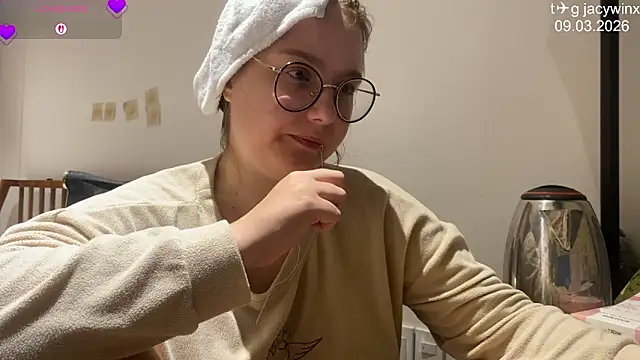 JacyWinslat online show from March 2026 05:40:01 PM