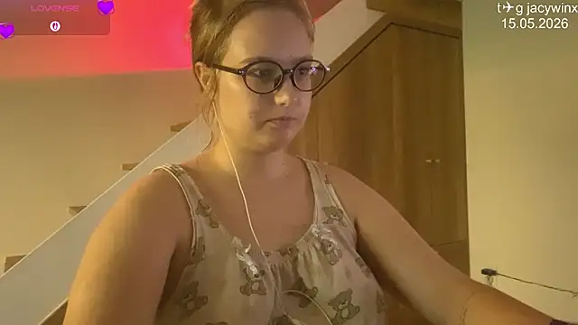 Snapshot of JacyWinslat chatting on May 2026 02:46:01 PM JacyWinslat online show from May 2026 02:46:01 PM