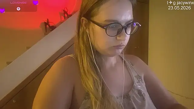 Snapshot of JacyWinslat chatting on May 2026 10:03:01 PM JacyWinslat online show from May 2026 10:03:01 PM