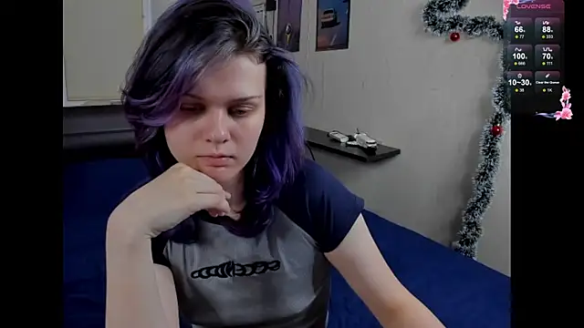 Snapshot of JulieTaylors chatting on July 2026 08:38:01 PM JulieTaylors online show from July 2026 08:38:01 PM