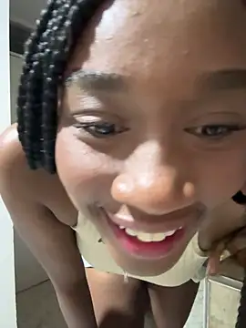 EscorpiLeoncita online show from February 2026 04:53:01 AM