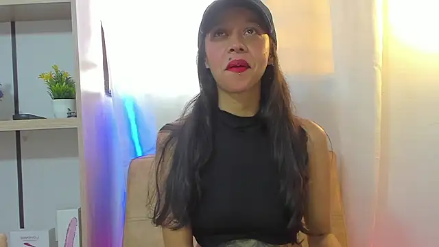 Snapshot of ladynemesis chatting on February 2025 09:43:01 PM ladynemesis online show from February 2025 09:43:01 PM