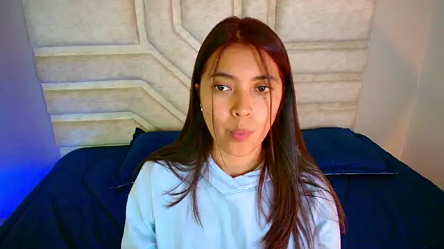 Rebeca Williams  online show from March 2025 10:38:02 PM