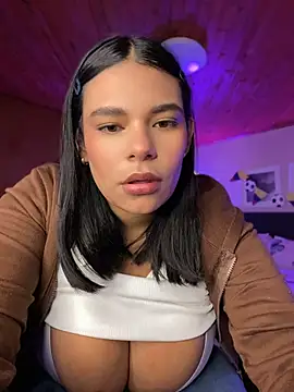 Snapshot of Isabella_boobd chatting on July 2026 01:30:01 AM Isabella boobd online show from July 2026 01:30:01 AM