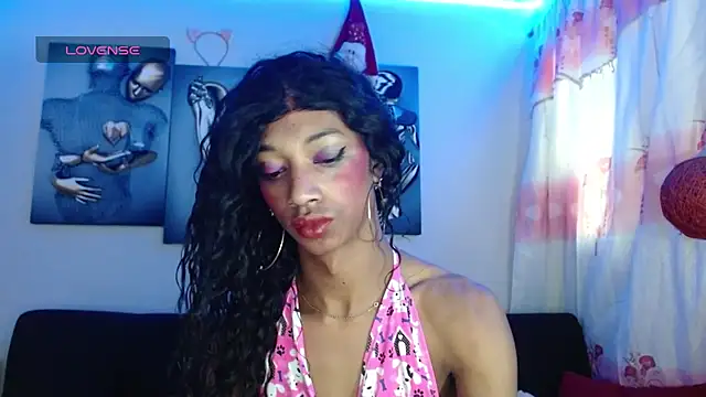 Snapshot of Maidi_ chatting on January 2025 05:13:02 PM Maidi online show from January 2025 05:13:02 PM