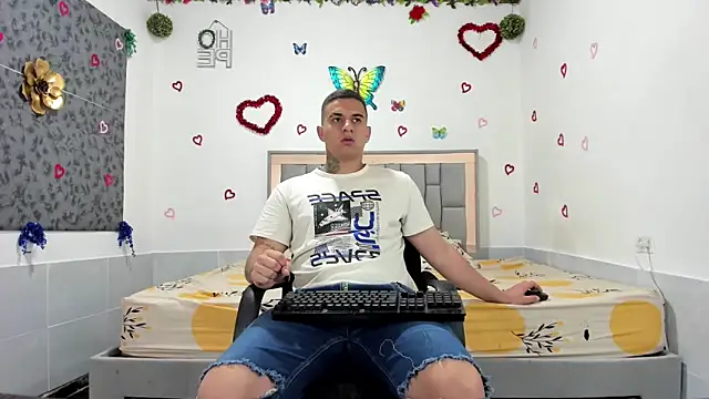 simookeler online show from September 2025 12:55:01 AM