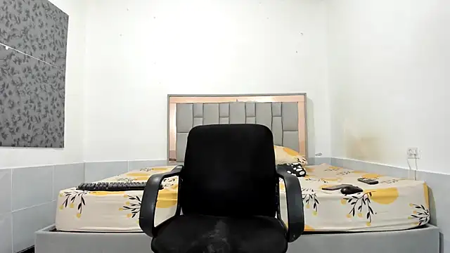 simookeler online show from April 2026 01:42:02 AM