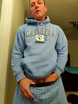 Snapshot of Bigtater1999 chatting on December 2024 02:20:01 AM Bigtater1999 online show from December 2024 02:20:01 AM