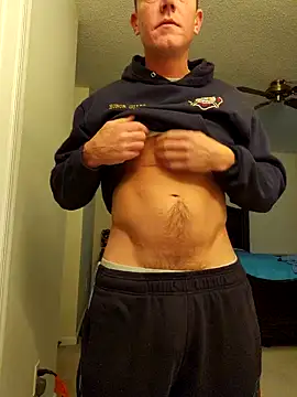 Snapshot of Bigtater1999 chatting on December 2024 08:53:02 PM Bigtater1999 online show from December 2024 08:53:02 PM