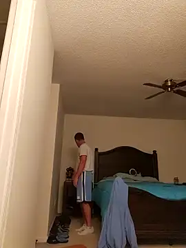 Snapshot of Bigtater1999 chatting on September 2025 01:50:01 AM Bigtater1999 online show from September 2025 01:50:01 AM