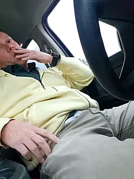 Bigtater1999 online show from December 2025 12:43:02 PM