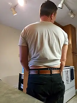 Bigtater1999 online show from February 2026 10:43:02 PM