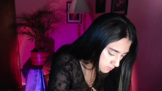 bunnyemilyrose36 online show from February 2026 07:56:01 AM