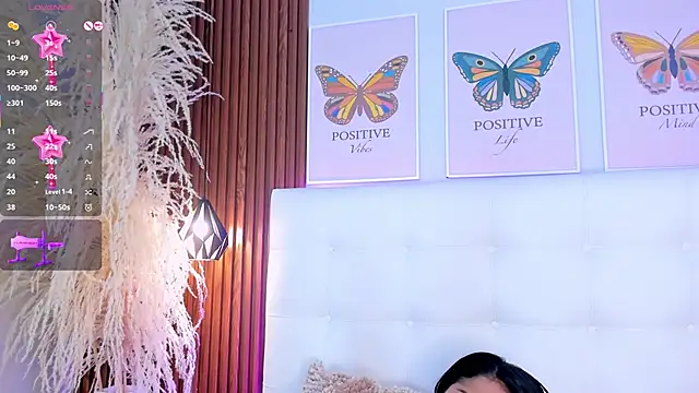 Snapshot of aashley_jones chatting on March 2025 05:57:02 AM aashley jones online show from March 2025 05:57:02 AM