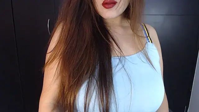 AdharaLujan online show from December 2024 04:01:02 PM