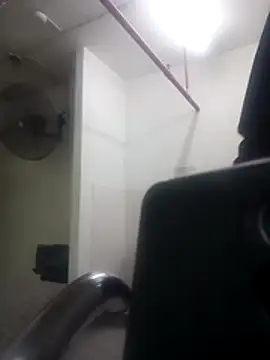 Snapshot of fercxxxho25 chatting on March 2026 08:22:02 PM fercxxxho25 online show from March 2026 08:22:02 PM