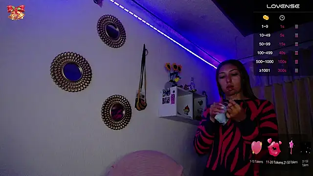 Snapshot of Soffy-brooks chatting on December 2024 06:52:02 AM Soffy-brooks online show from December 2024 06:52:02 AM