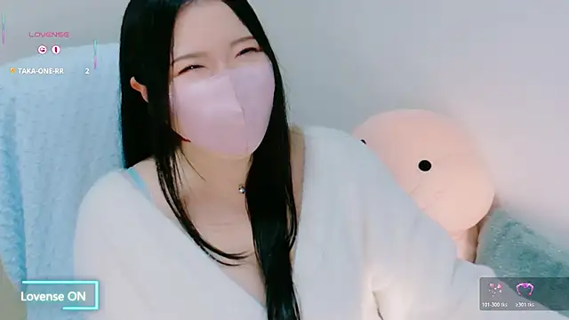 Snapshot of yukinko_o_ chatting on May 2026 12:43:01 PM yukinko o online show from May 2026 12:43:01 PM