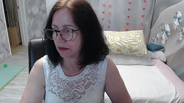 OlgaHottie online show from July 2026 12:01:01 AM