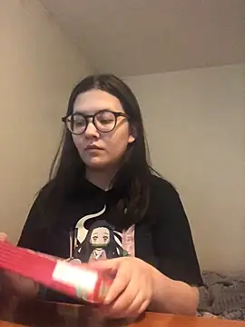 Prudie Gabriella online show from March 2025 12:50:02 PM