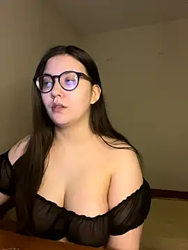 Prudie Gabriella online show from November 2025 02:11:01 PM