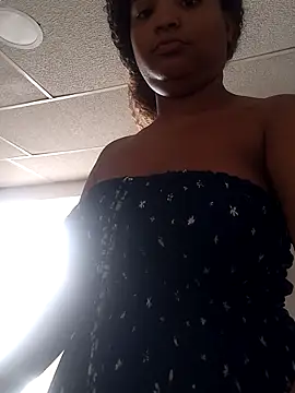 Snapshot of hilary-08 chatting on September 2025 03:05:01 PM hilary-08 online show from September 2025 03:05:01 PM