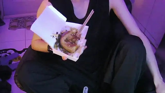 Ray175oo online show from March 2026 05:38:01 PM