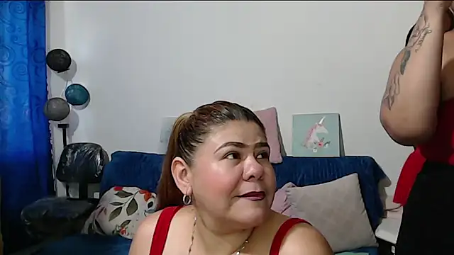 NATHYHOTT online show from October 2025 11:10:01 AM