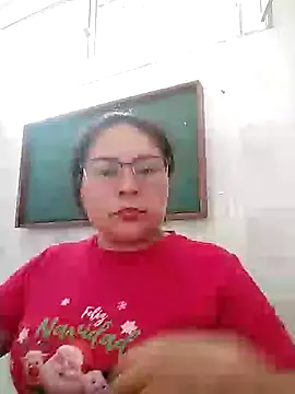 Norve26 online show from December 2024 08:54:01 PM