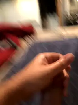 darksmoke011 online show from September 2025 10:04:02 PM