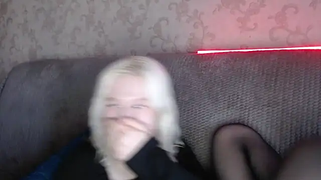 Snapshot of EnigmaSee chatting on May 2026 12:16:02 AM EnigmaSee online show from May 2026 12:16:02 AM