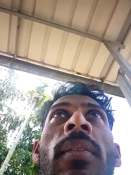 Snapshot of JOHN_LEE_DEREK chatting on March 2026 04:38:02 AM JOHN LEE DEREK online show from March 2026 04:38:02 AM