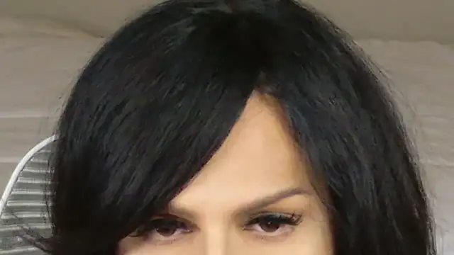 xprettysmilex online show from November 2025 08:09:01 PM