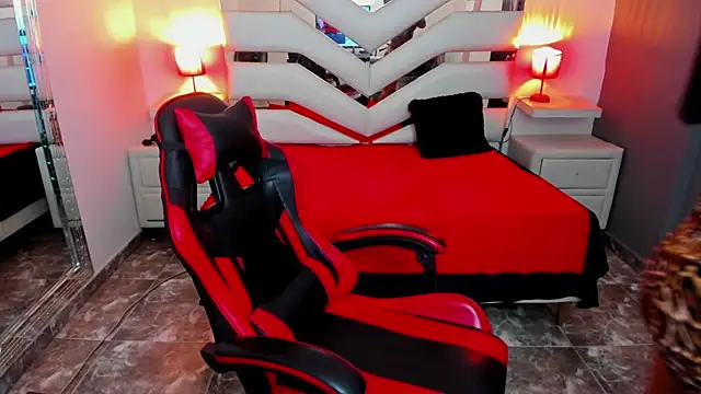 KateTompson  online show from December 2025 07:52:01 PM