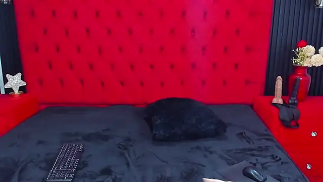 KateTompson  online show from February 2026 09:59:02 PM